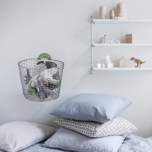 Alternative view of BIN HANGER