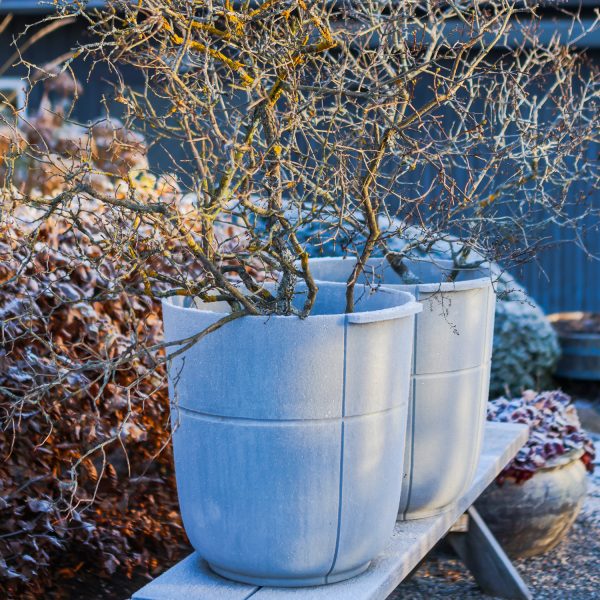 Alternative view of LINEA planter no. 1 Tall